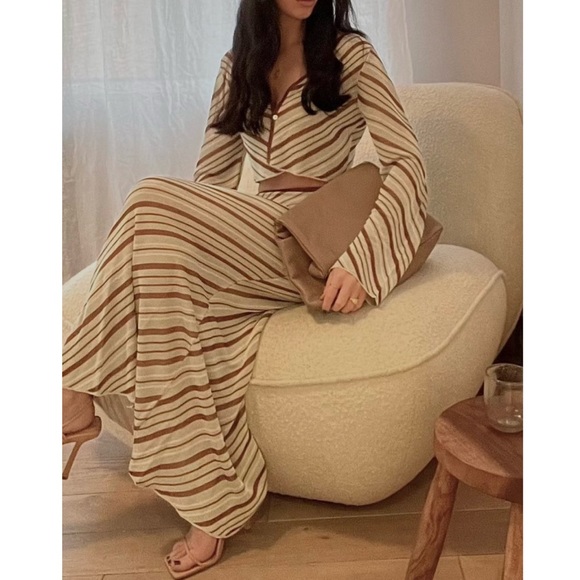 🆕 {Zara} Striped Knit Sweater - Picture 3 of 17